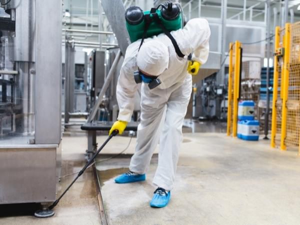 Servizi di facility management e pest control per aziende 